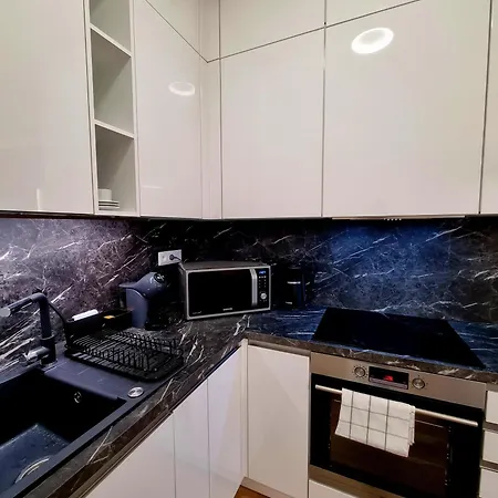 Brand New Luxury Flat, Big Balcony, Free Parking Apartmán Bratislava
