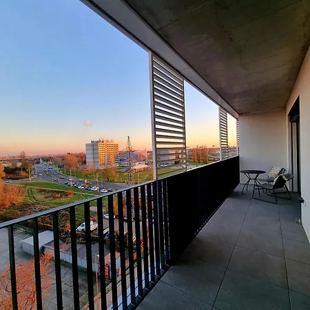 Apartamento Brand New Luxury Flat, Big Balcony, Free Parking Bratislava